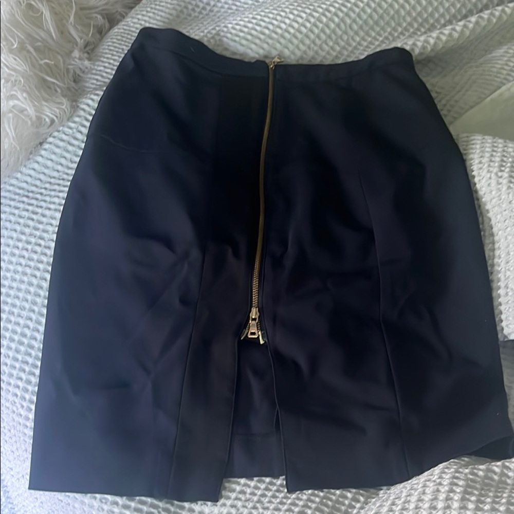Elegant Black Skirt with Gold Zipper